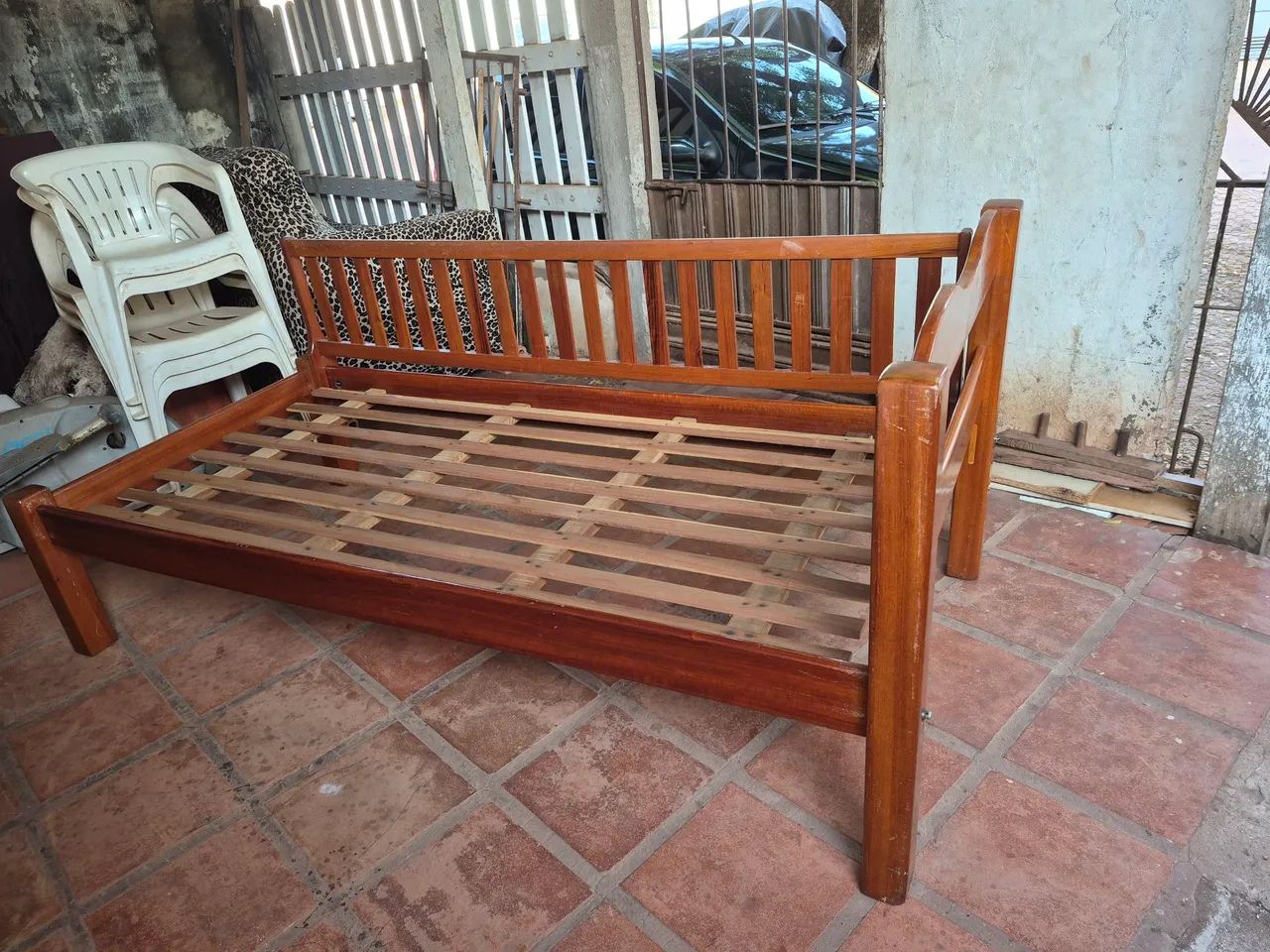 CAMA SOLTEIRO COM GRADE DE PROTEÇAO - Foto 2