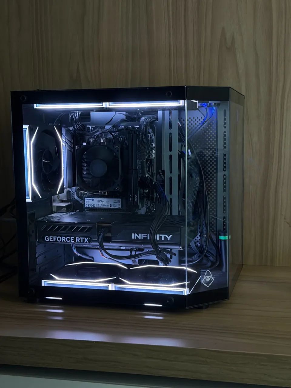 PC GAMER - RTX 5060 - Foto 2