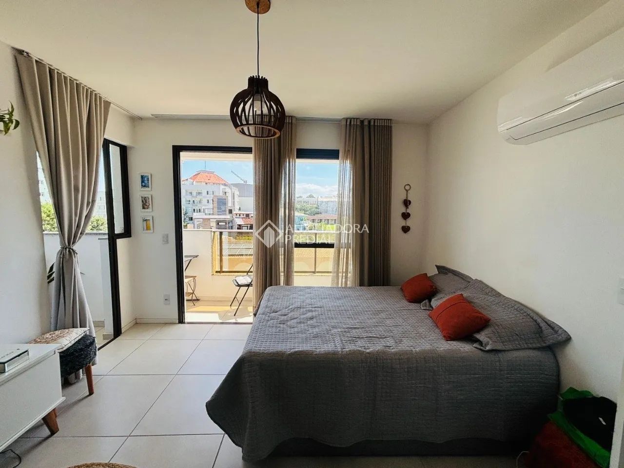 Studio mobiliado, com garagem e vista Mar em Coqueiros - Foto 3