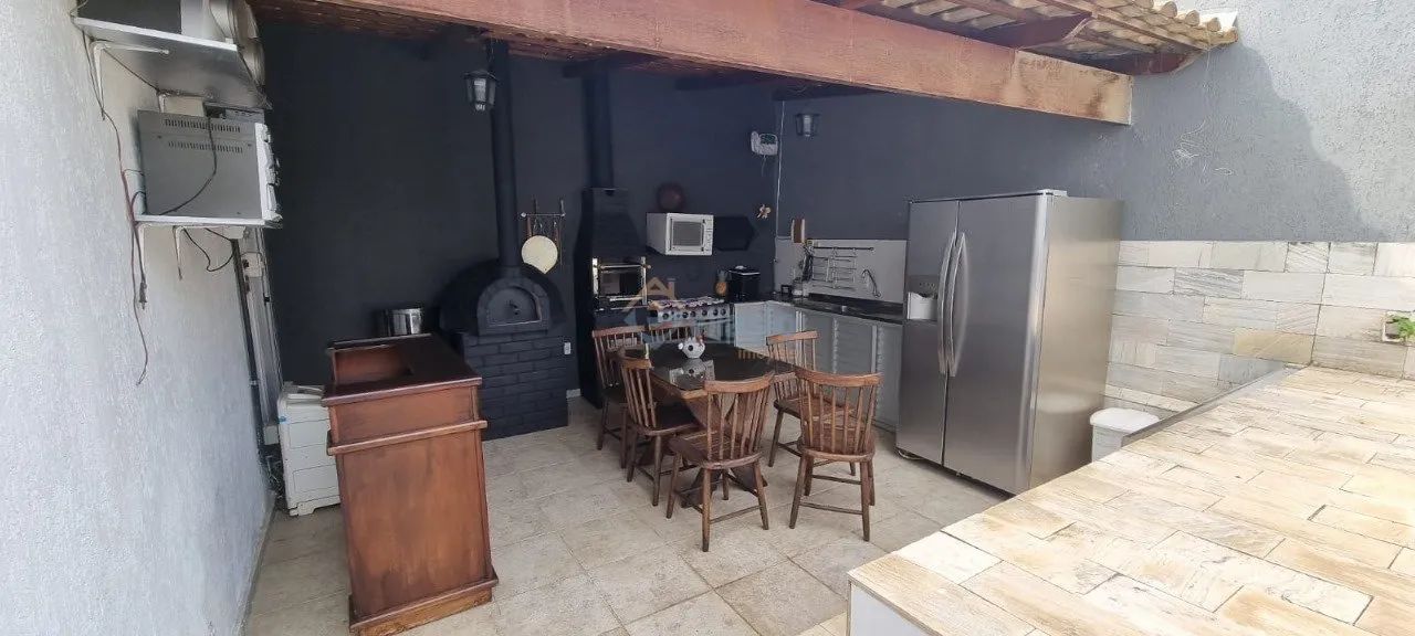 EXCELENTE CASA NO SANTA TEREZINHA