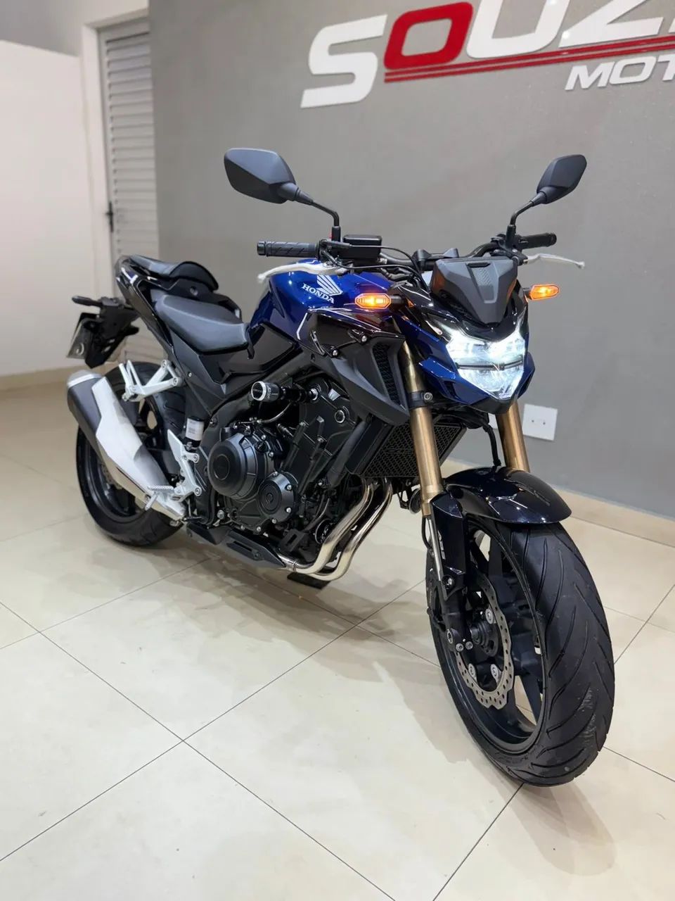 500F 2024 - Foto 3