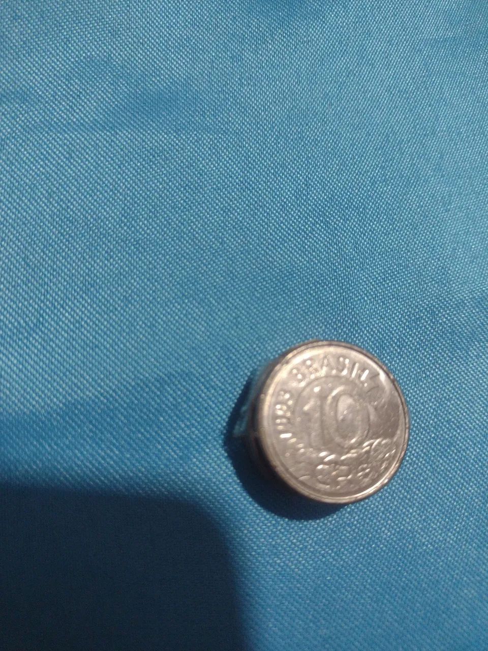 5 moedas de 10 cruzeiro dos anos 1993 e 94. - Foto 2