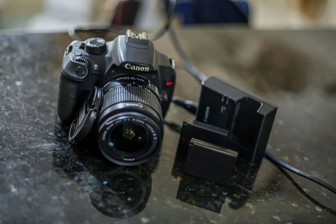 Canon T5 - Foto 2