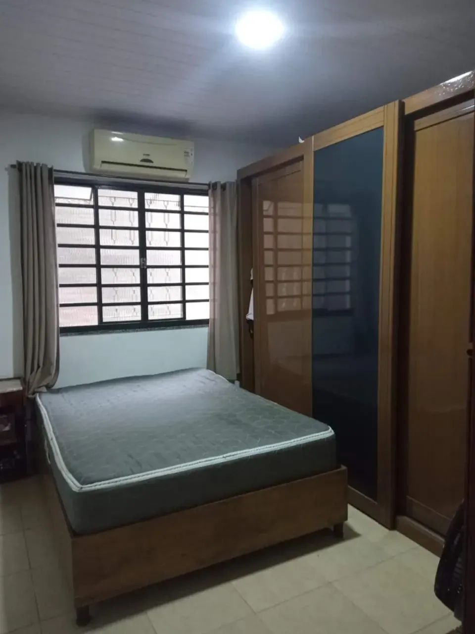 CASA COM 2 QUARTOS EM CACUIA