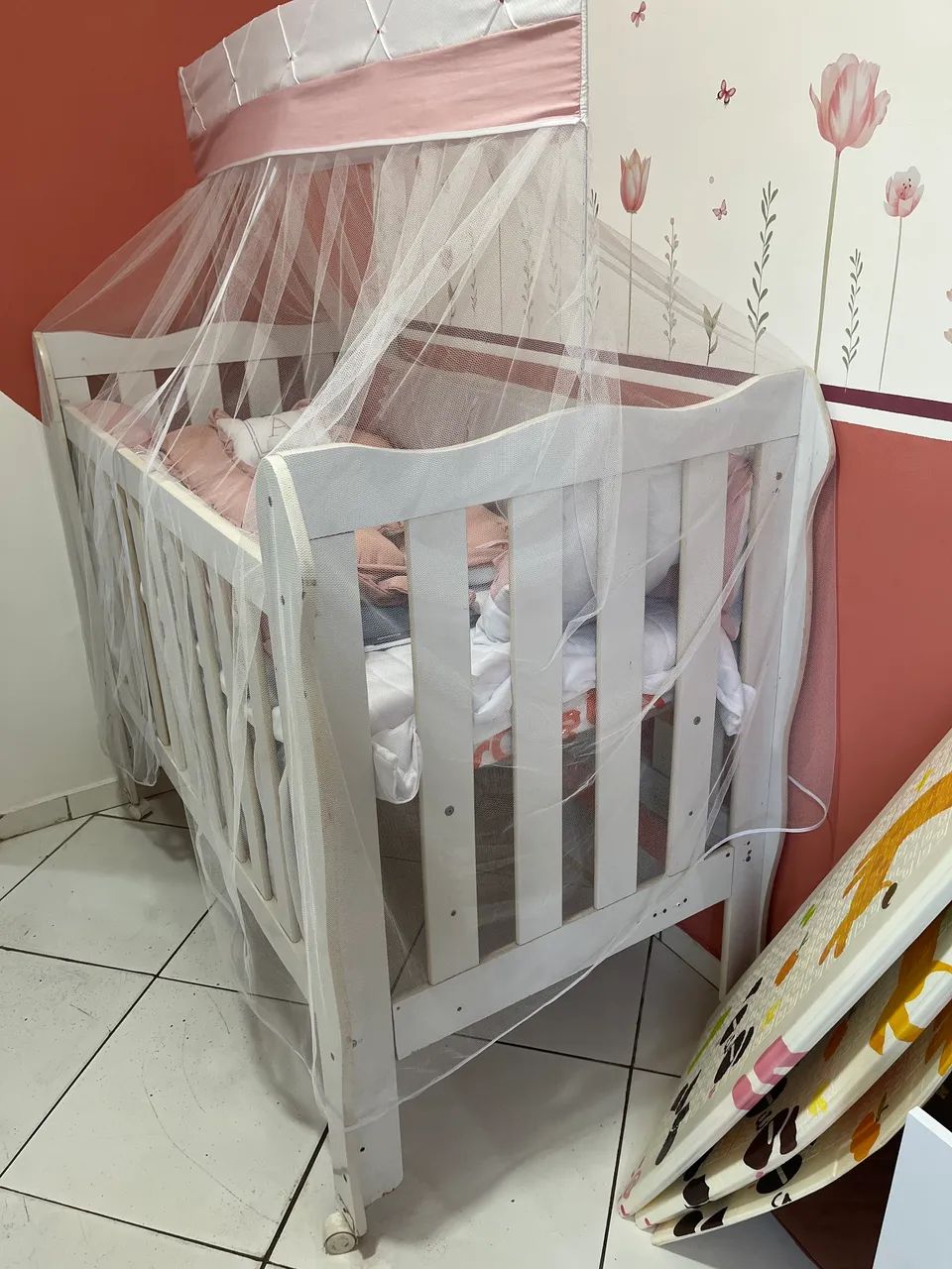 Berço infantil com colchão  - Foto 3