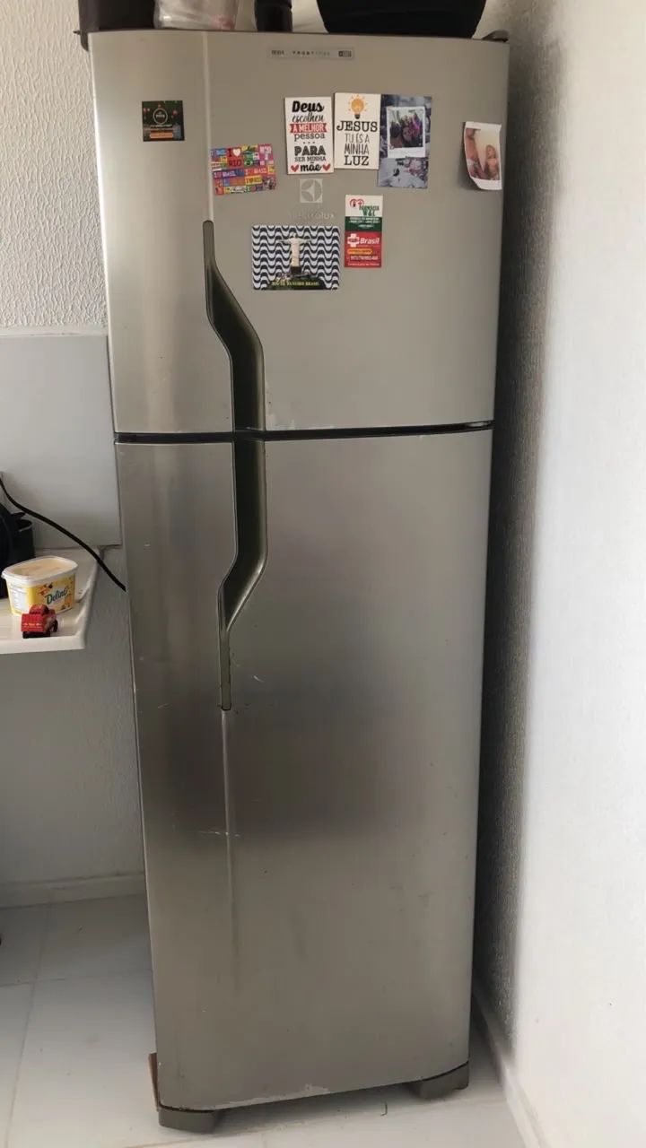 VENDO GELADEIRA 
