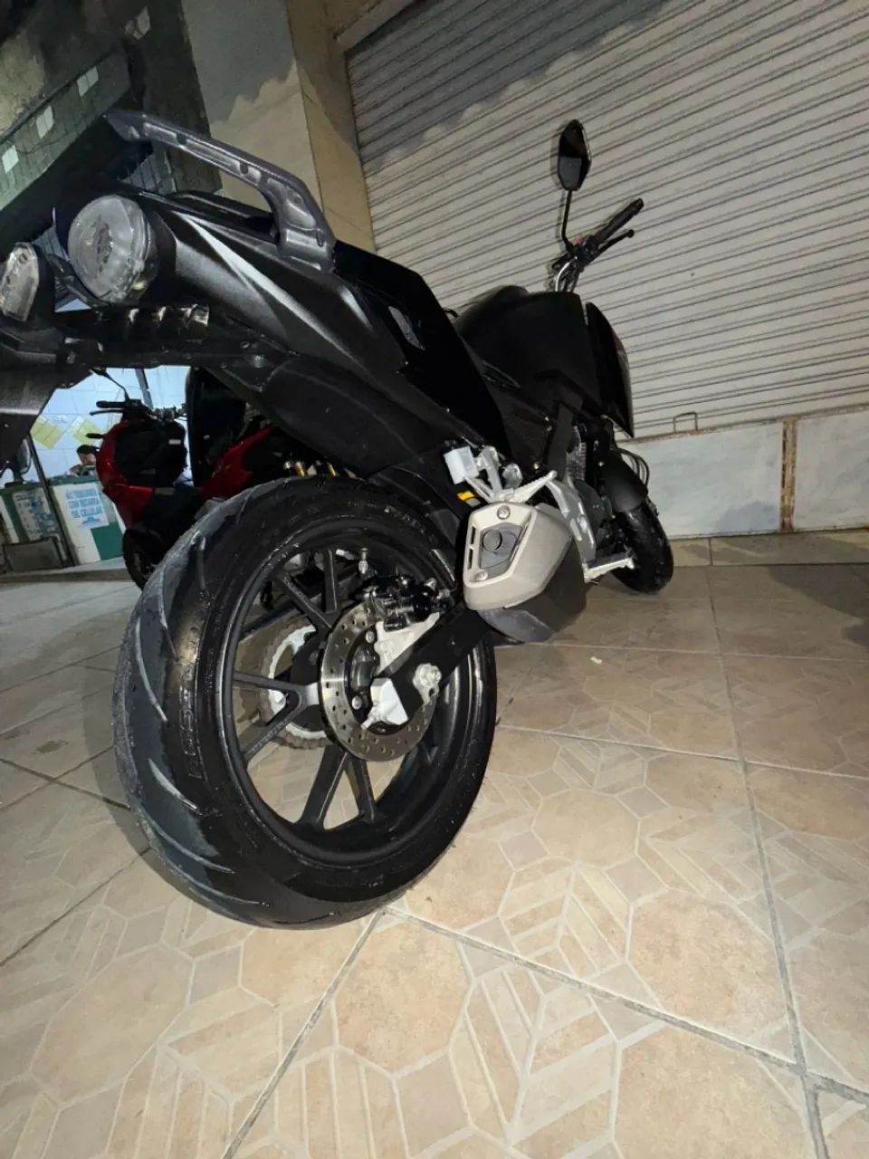 CB 300 - Foto 4
