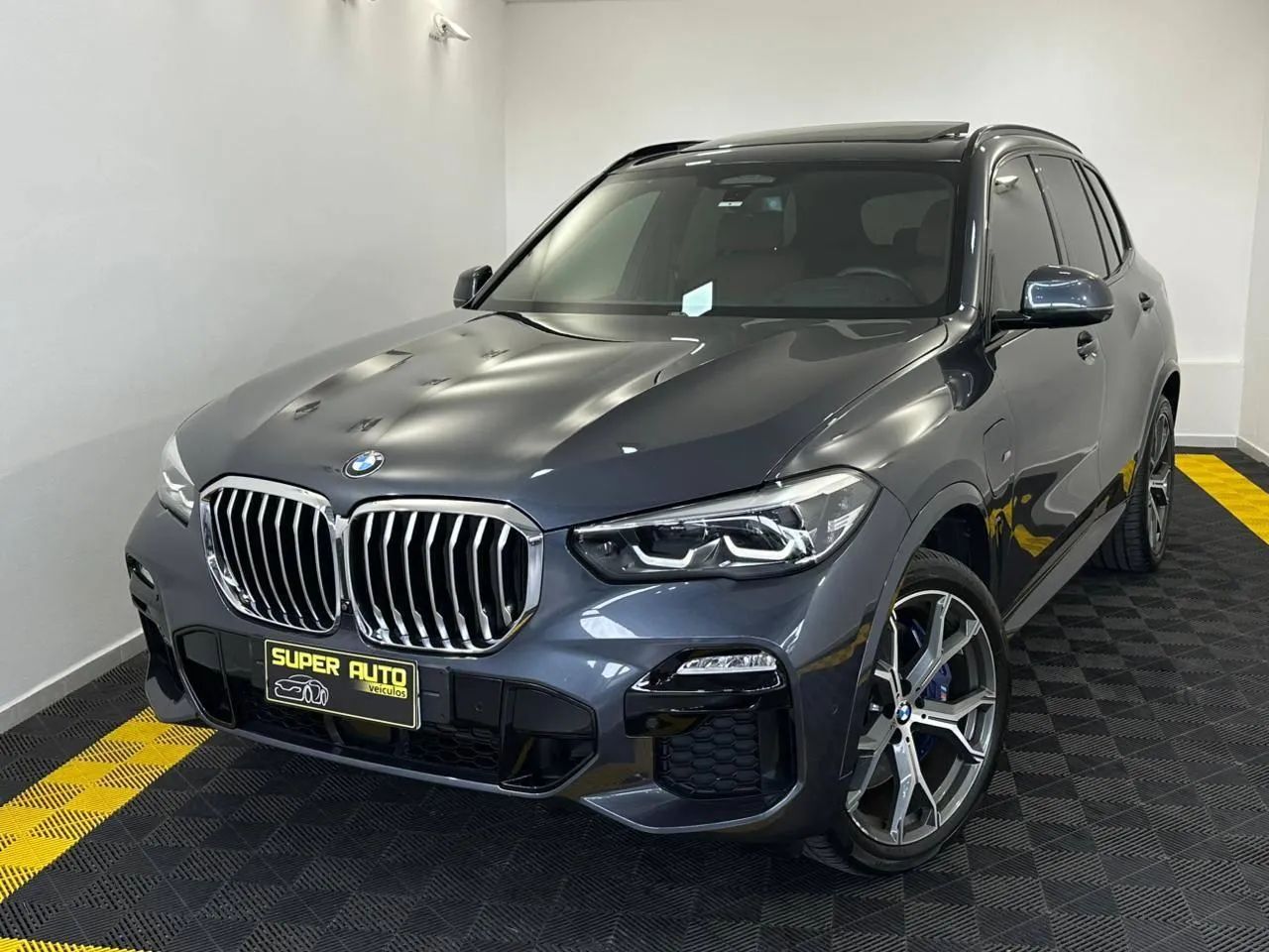 BMW X5 2021