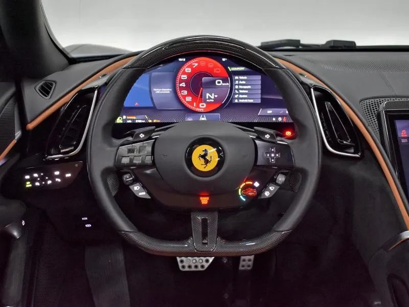 Ferrari Roma Spider 3.9 V8 620cv, foto 14 de 16