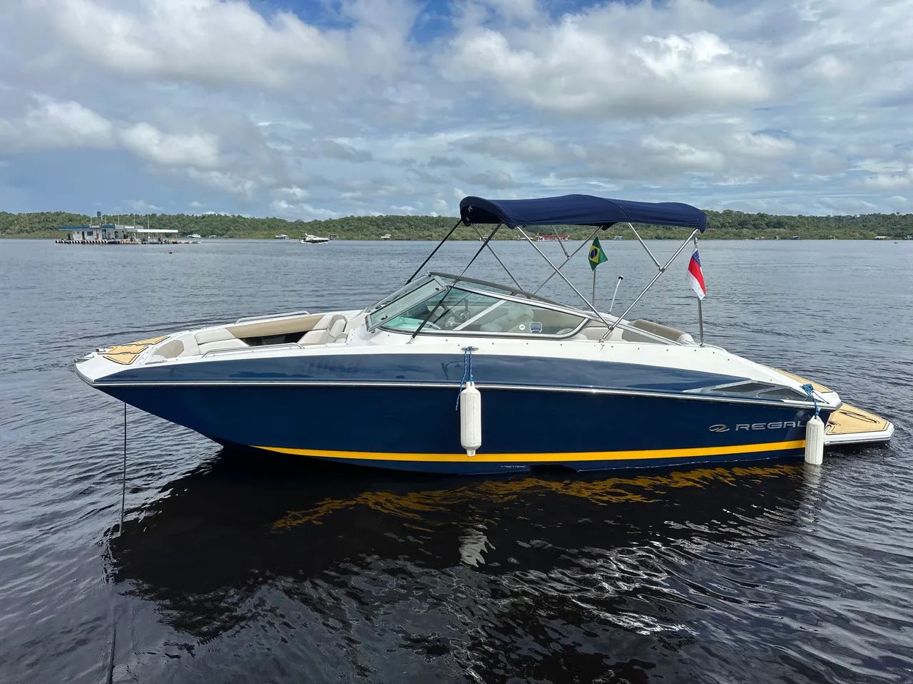 Lancha Regal Fasdeck 2220 - Foto 3
