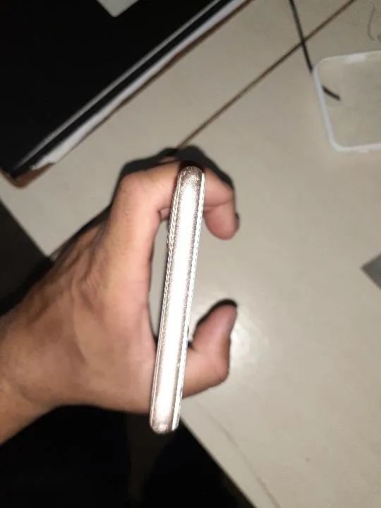 IPHONE 8 PLUS COM AVARIAS - Foto 5