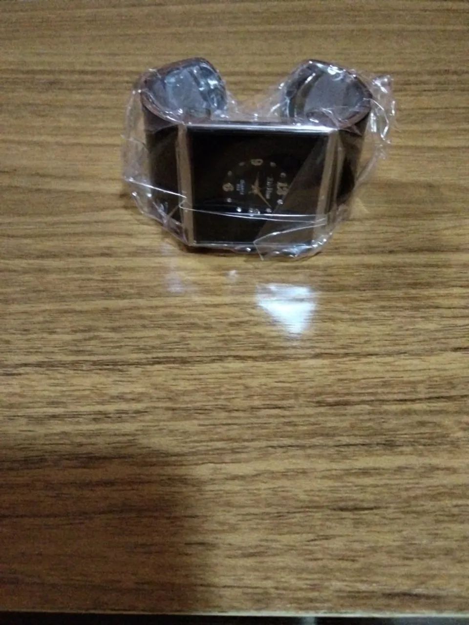 Relógio bracelete preto 