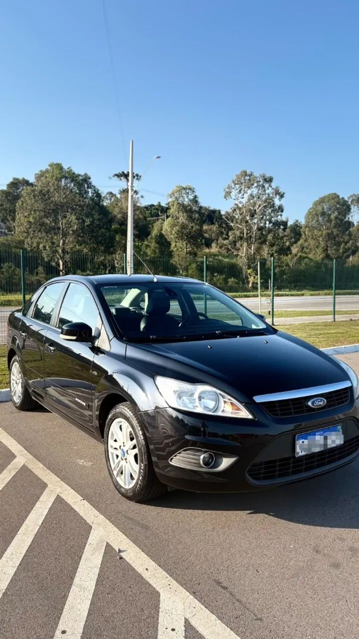 Ford Focus Focus Sedan 2.0 16V/2.0 16V Flex 4p Aut. 2013