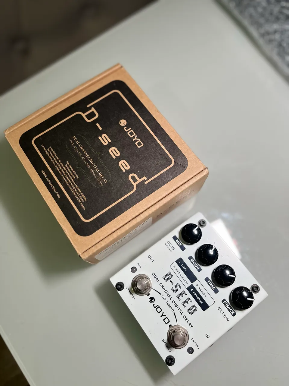 Pedal Guitarra Behringer DR400 Reverb/ Delay - Instrumentos