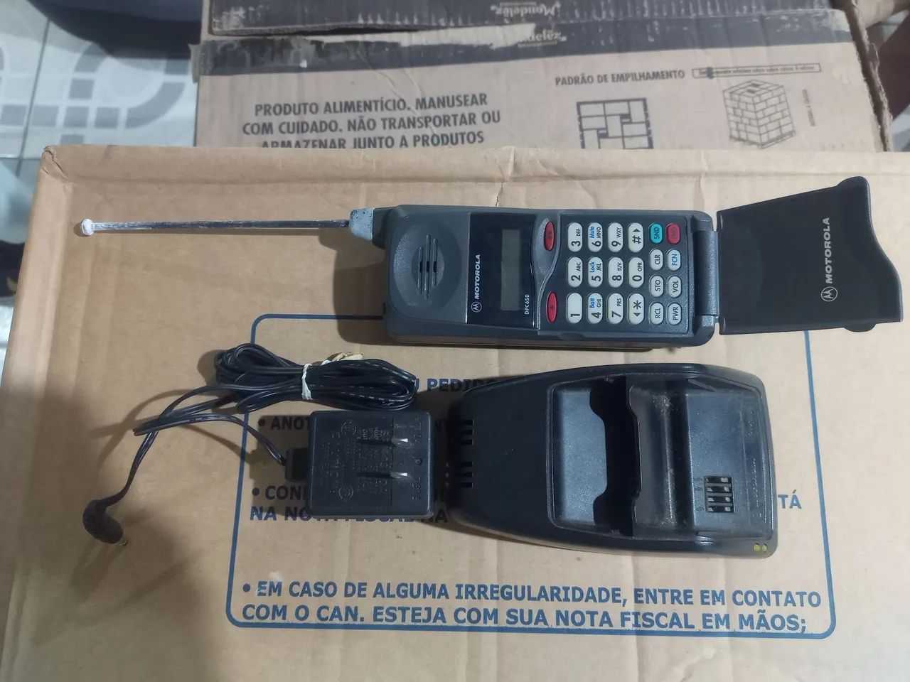 Celular Motorola dpc650 muito antigo - Foto 2