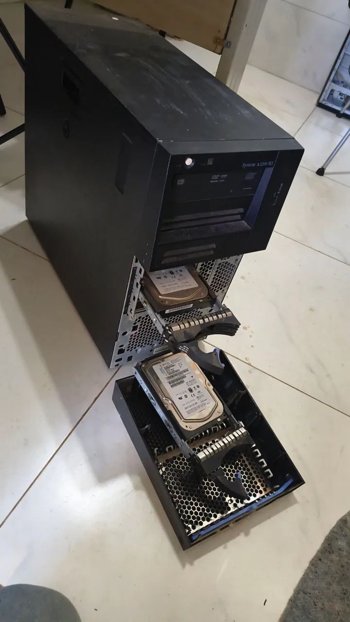 Servidor IBM 8gb de Ram 320 HD SAS  - Foto 4