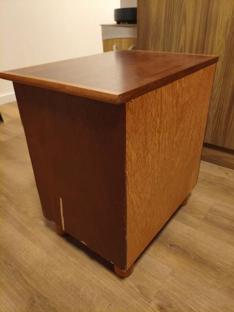 Mesa de Cabeceira Vintage em Madeira (1 Gaveta + Nicho) - Foto 3