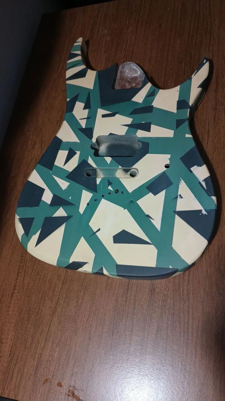 Corpo de guitarra SuperStrato - Foto 4
