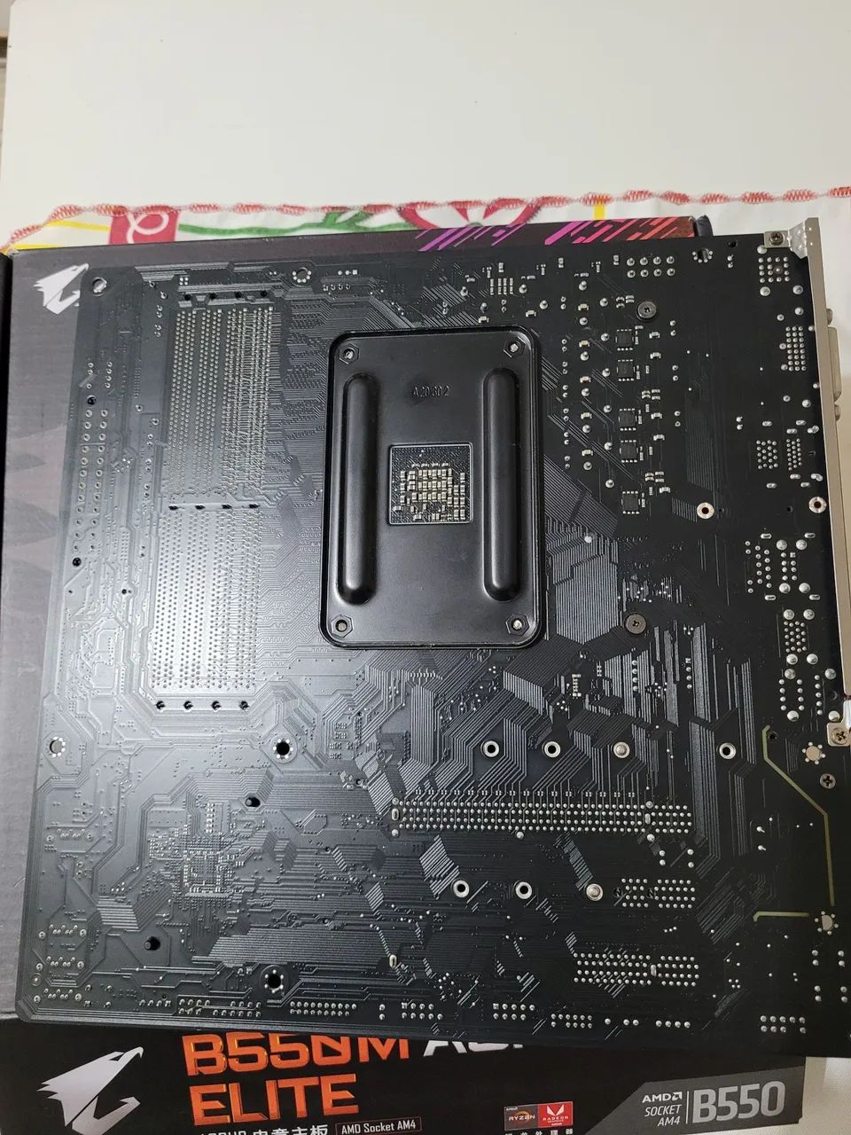 Placa mãe B550m Aorus Elite - Foto 2