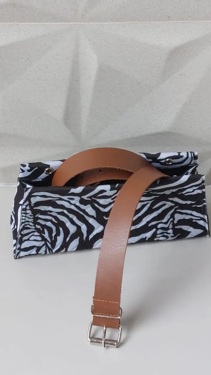 BOLSA DE MÃO + CINTO - Foto 3