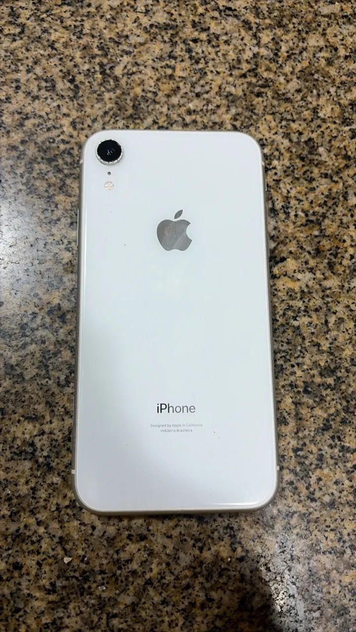 iphone XR - 64gb