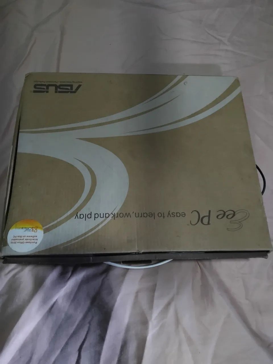 Vende-se um notebook 