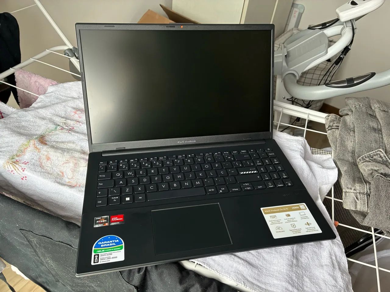 ASUS Vivobook GO - Foto 2