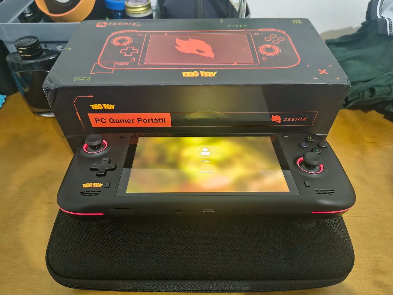 Neenix lite TEC toy