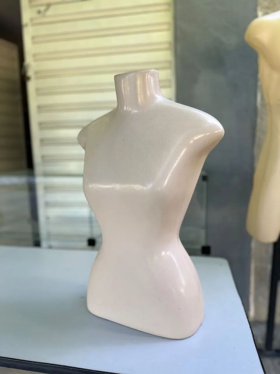 Expositores masculino/feminino de mesa - Foto 5