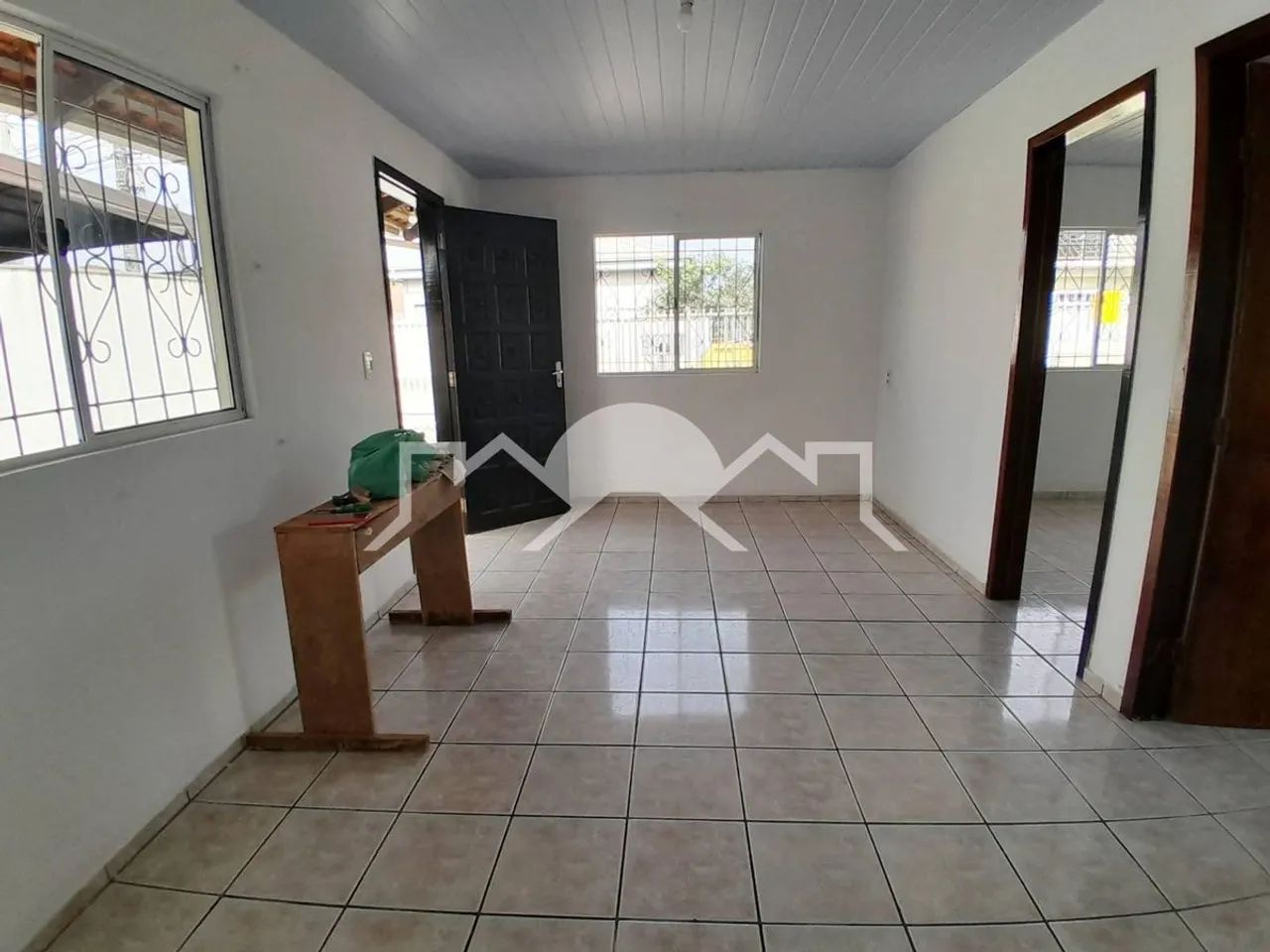 Casa com 3 Quartos e Amplo Terreno - Foto 5