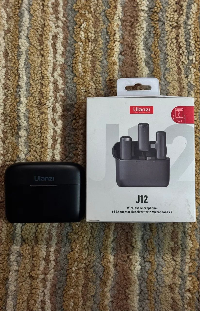 Ulanzi J12 Wireless Microphone 
