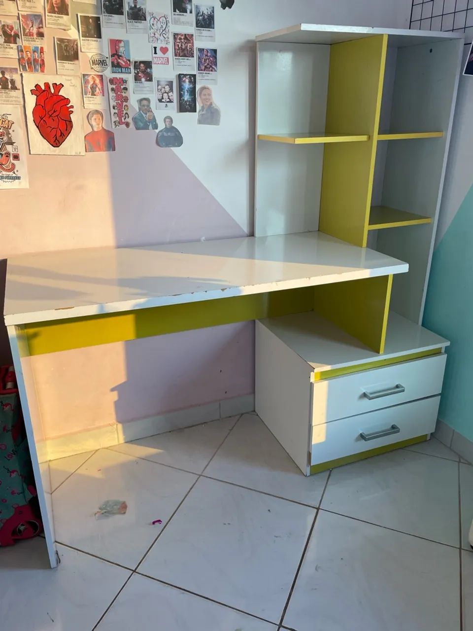Escrivaninha/estante  - Foto 2
