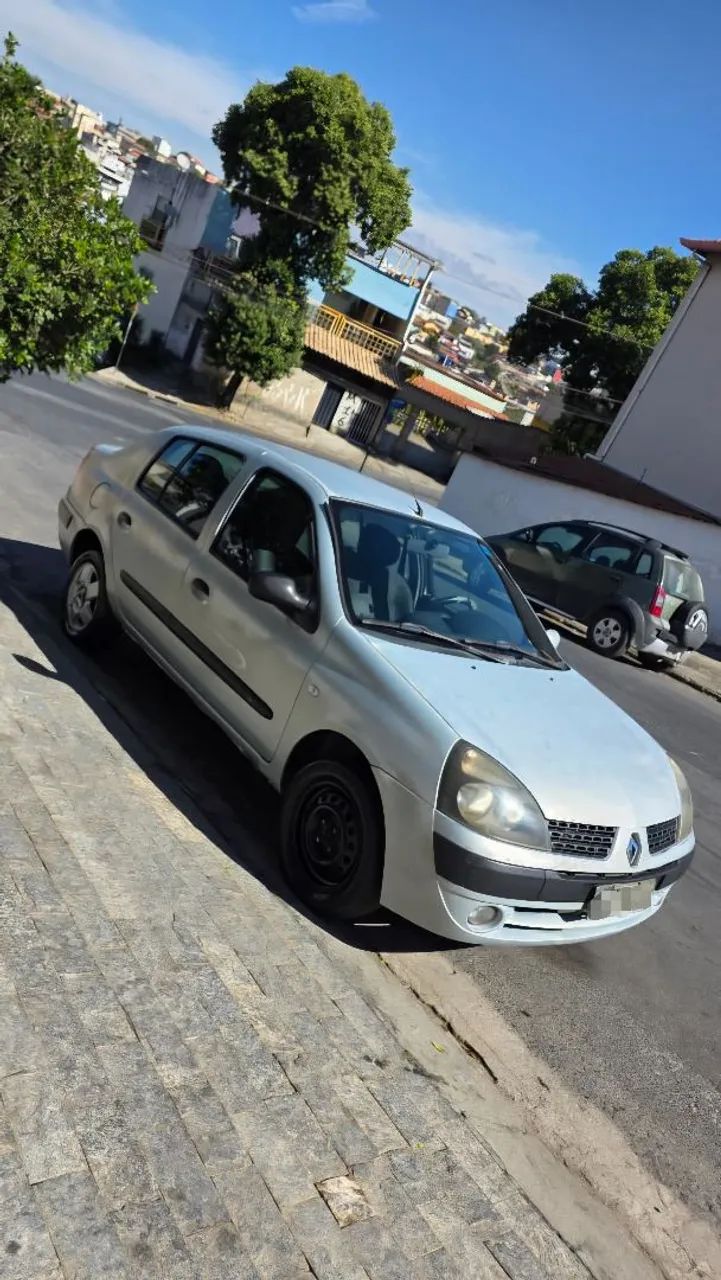 Renault Clio Clio Sed.RT/Privil.1.0/1.0 Hi-Pow.16V 4p 2004
