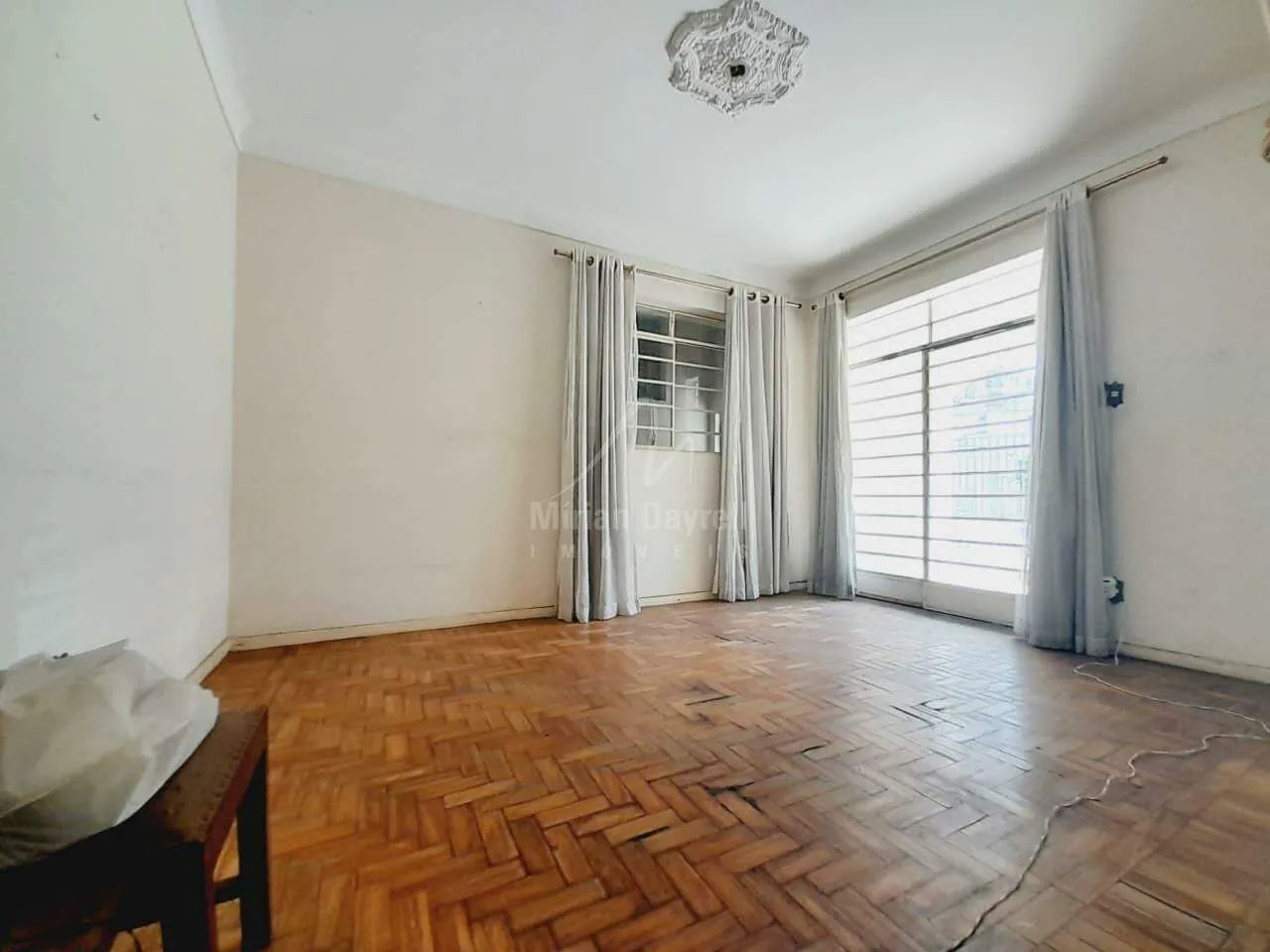 Casa com 4 quartos (1 suíte) no bairro Santa Efigênia - Foto 5