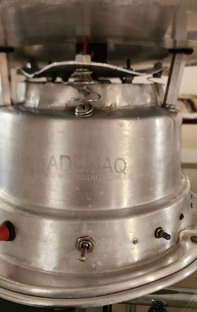 Máquina de algodão doce industrial Ademaq - Foto 5