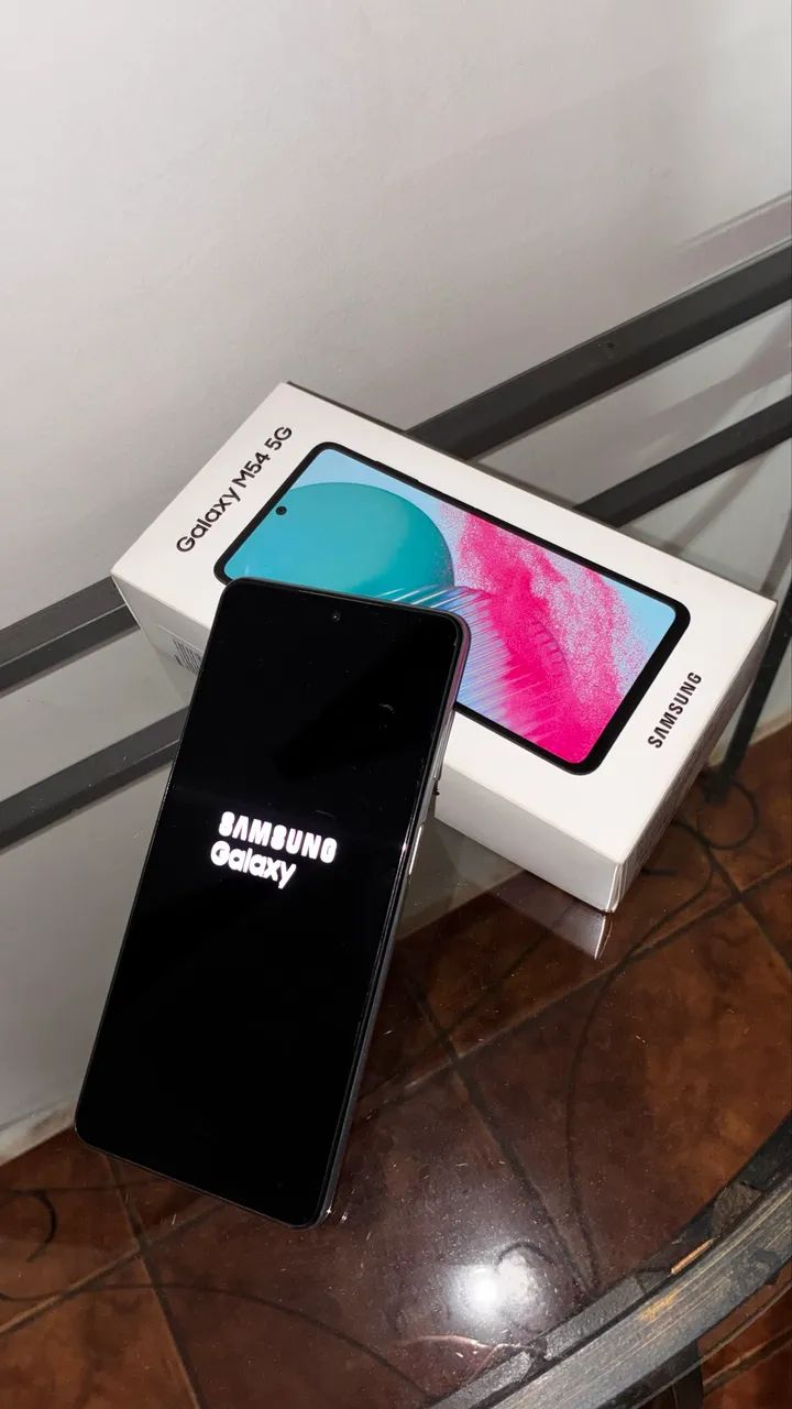 Samsung Galaxy M54 5G 256GB - Foto 2