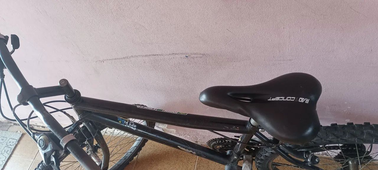 Bicicleta aro 24 com 18 marchas  - Foto 4