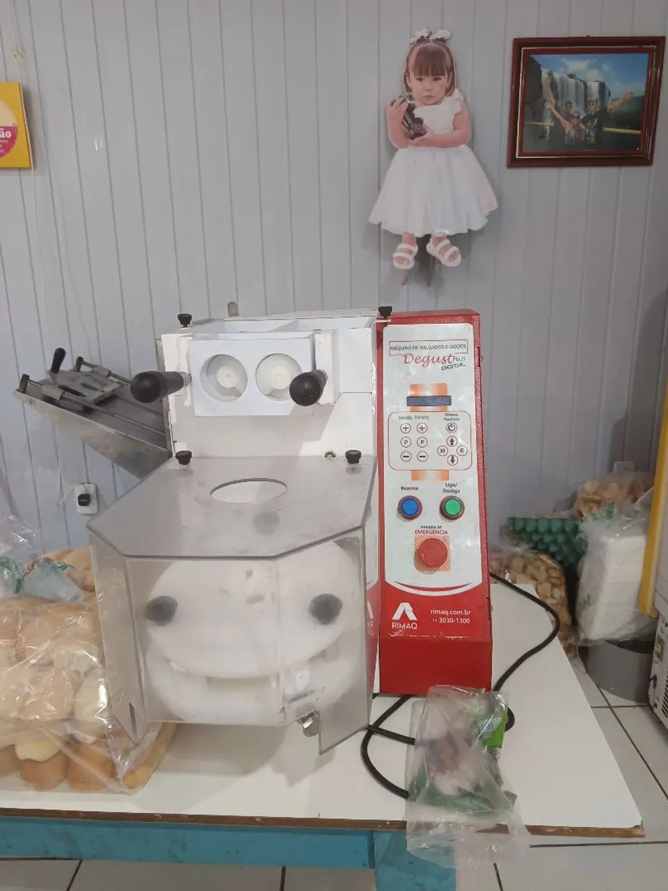 Modeladora de salgado Rimaq: DEGUSTE PLUS 5.0. NUNCA FOI USADA. 