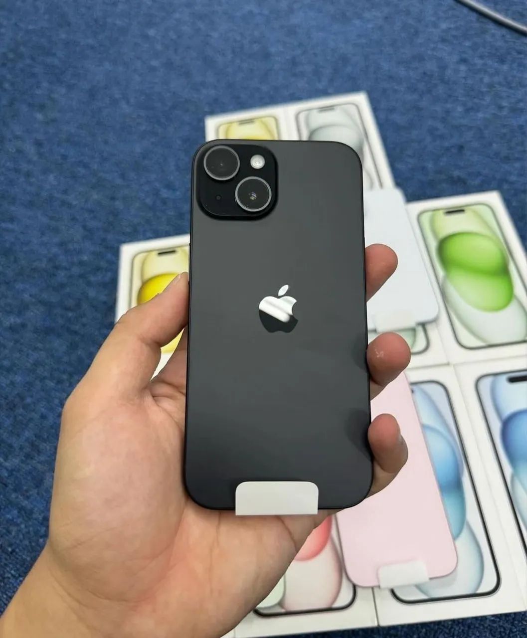 iPhone 15  - Foto 2
