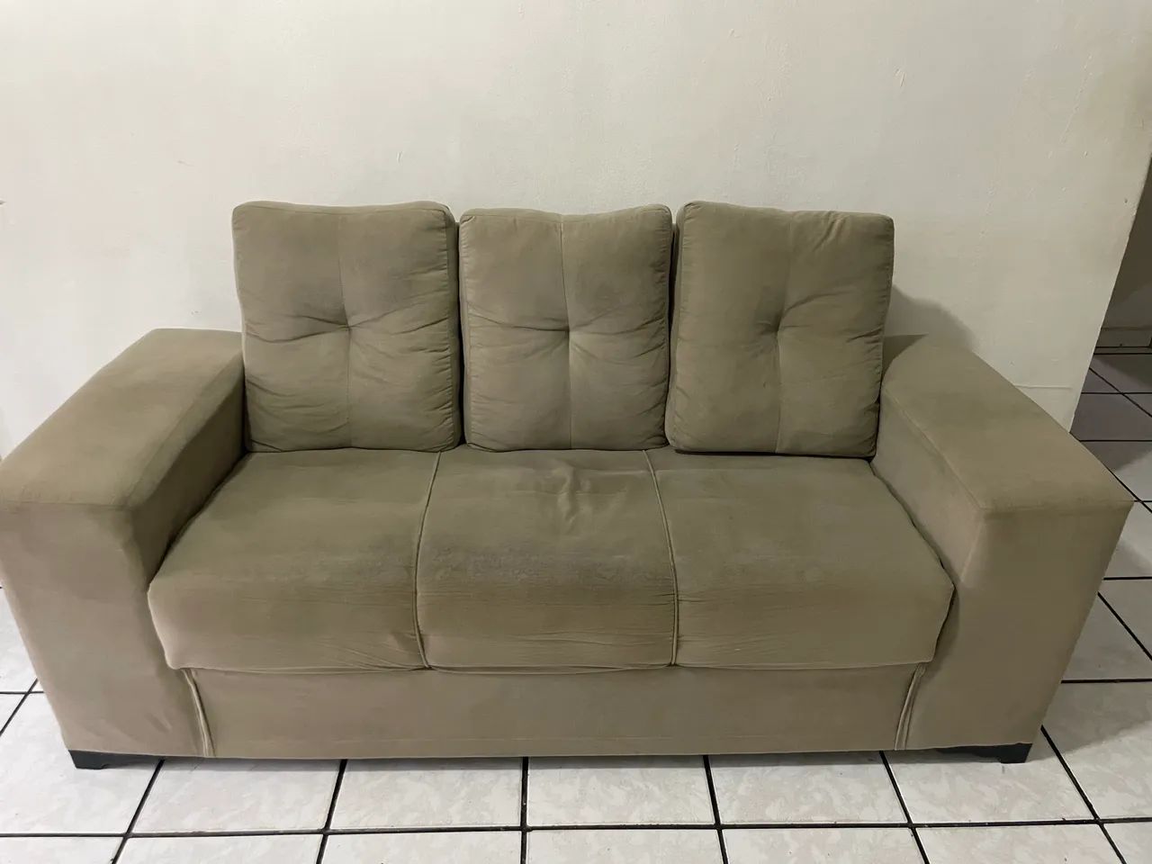 Sofá 3 lugares! Excelente conservação 