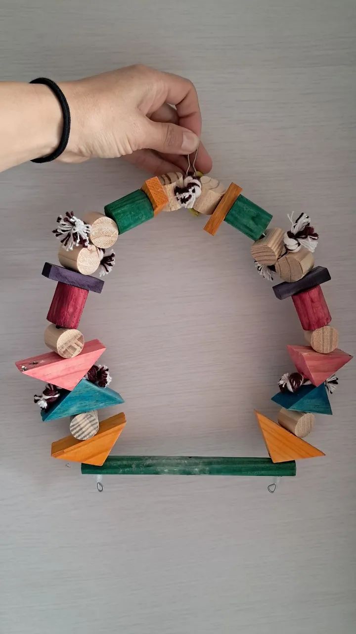 Gaiola de pássaro + brinquedos - Foto 2