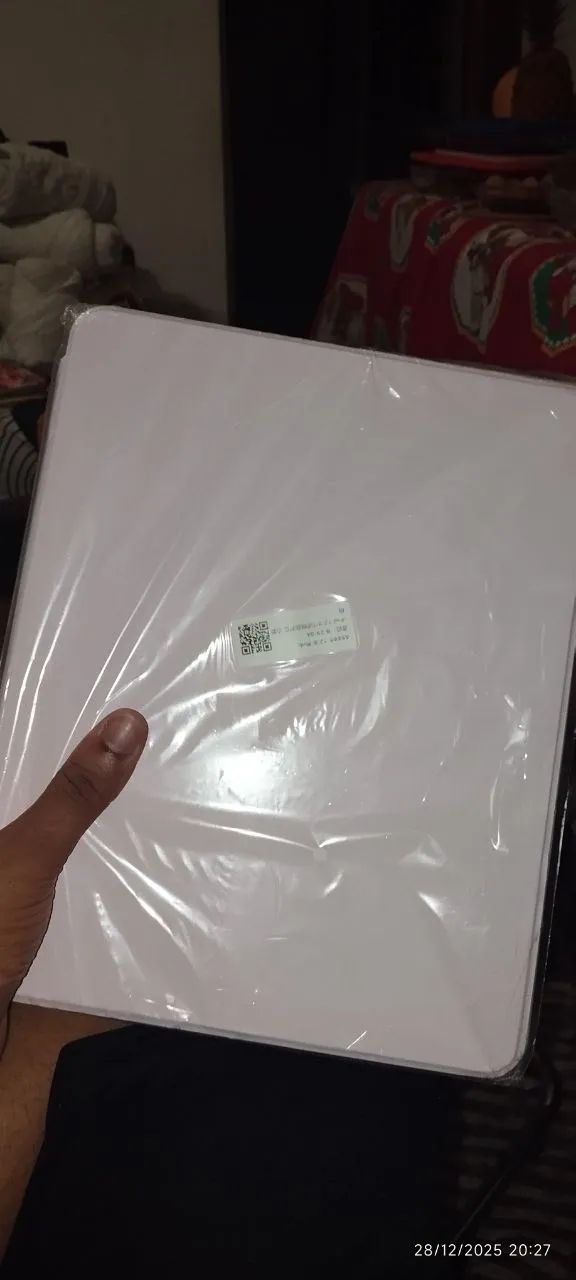 Capa para iPad BETTDOW com Porta-Lápis - Foto 4