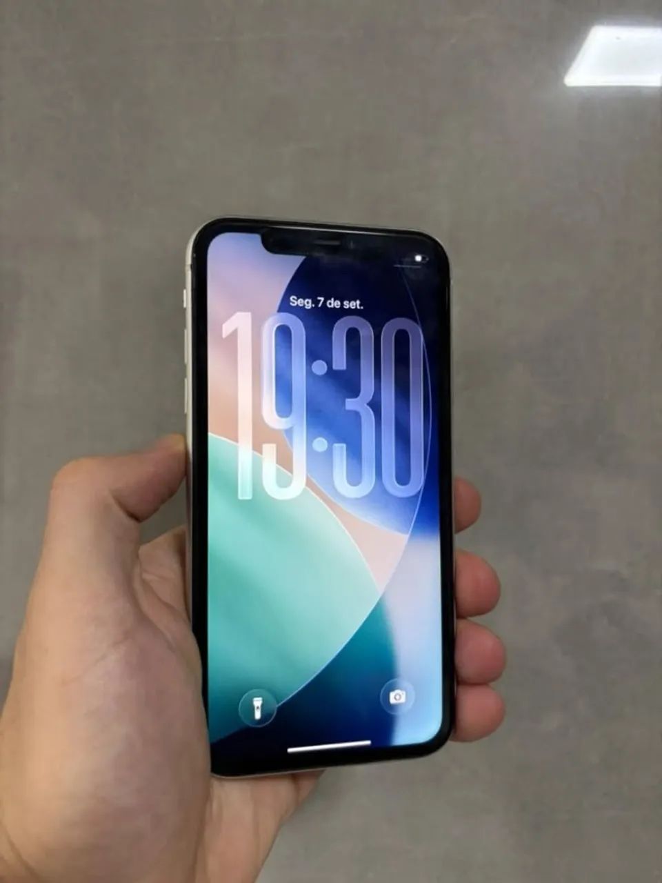 iPhone 11 128GB Todo original - Funcionando tudo - Foto 2
