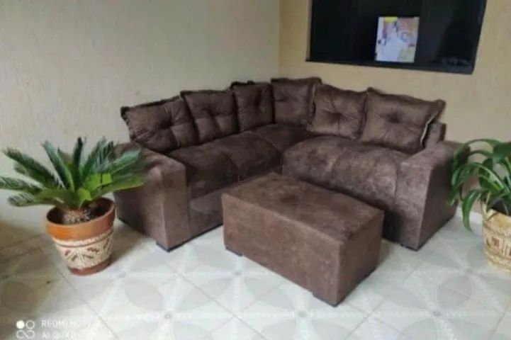 SOFÁ PARIS COM PUFF