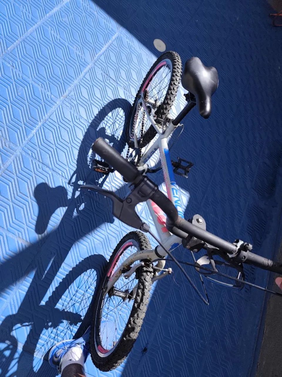 Bicicleta  - Foto 2