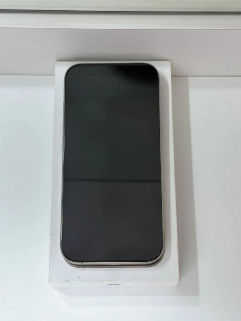 Apple iPhone 16 Pro (256 Gb) - Titânio Natural - Foto 3