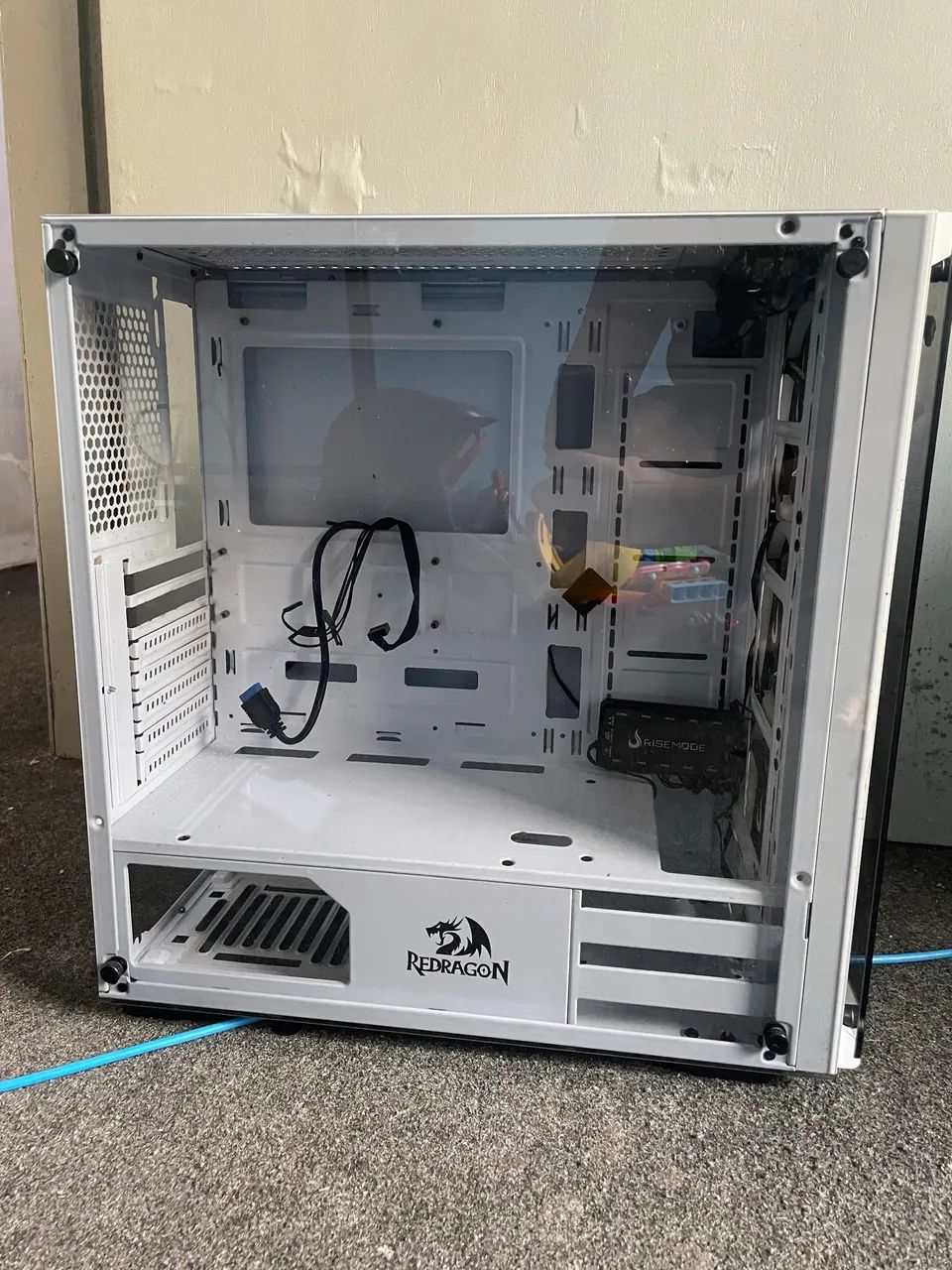 Gabinete Red Dragon branco - Foto 4