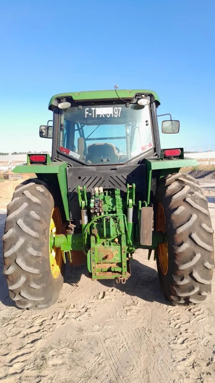 trator JD 115CV modelo 6115j ano 2023 6.250hrs FLORESTAL - Foto 2