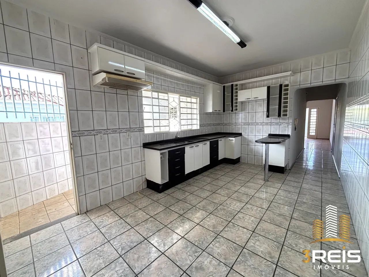 APARTAMENTO NO CENTRO COM 3 DORMITÓRIOS EM SOCORRO/SP - Foto 3