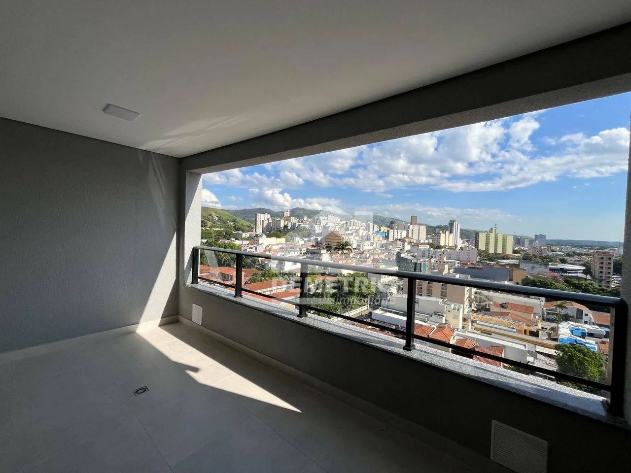 Oportunidade - Apartamento de 3 dormitório, Centro - Aparecida - Foto 2